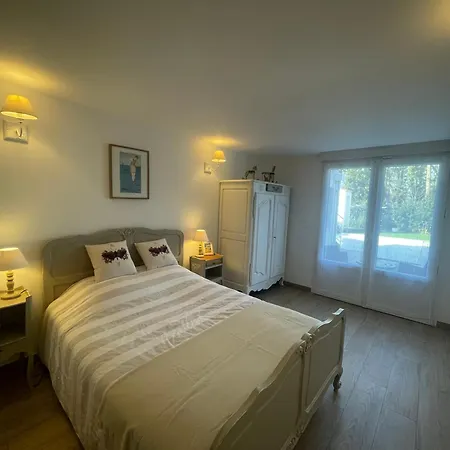 Bed & Breakfast Christodemer 3*
