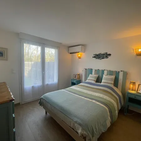 Bed & Breakfast Christodemer 3*
